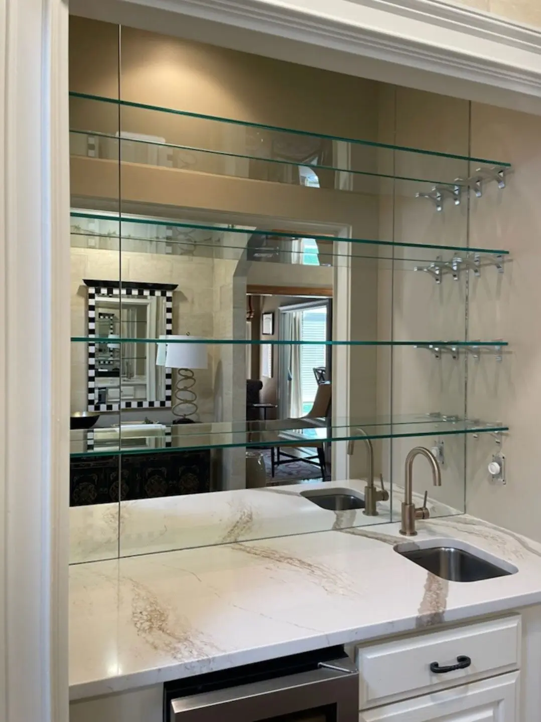 Inabinet Glass & Mirror | Columbia, SC | glass shelves