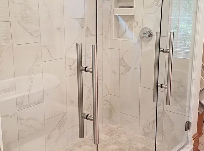 Inabinet Glass & Mirror | Columbia, SC | glass shower doors